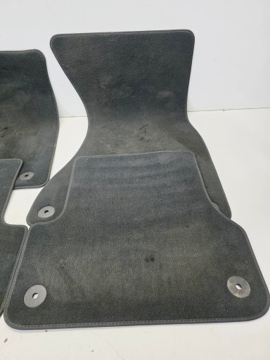 koberec koberčeky MATERIAL WELUR AUDI A6 C7 4G1863713 4G1863714 EUROPA