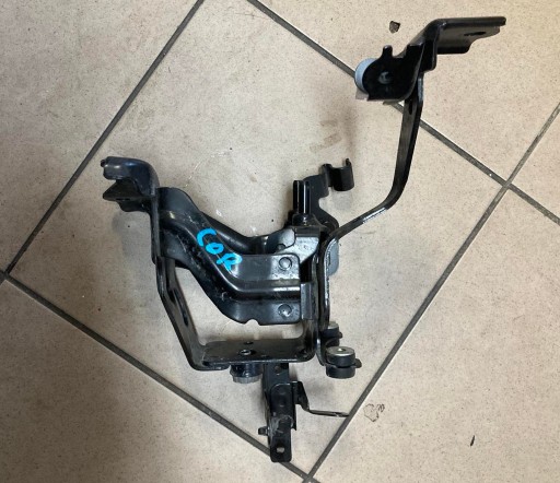 Support plaque Boîte POMPY ABS TOYOTA COROLLA XII E21