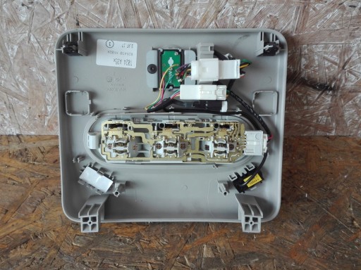 OSWIETLENIE interna NISSAN QASHQAI II J11 LIFT 17