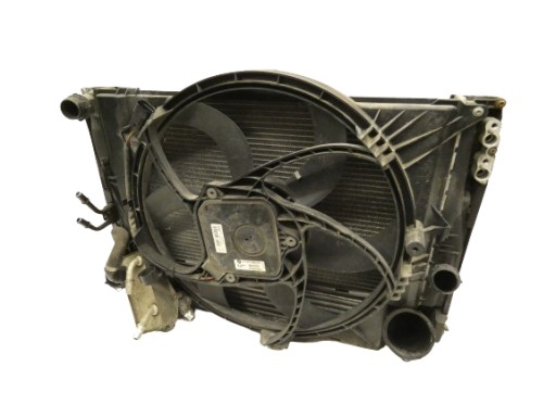 6241238 - Bmw x1 e84 2.0d 177km автомат радіатор комплект вентилятор водяний кулер