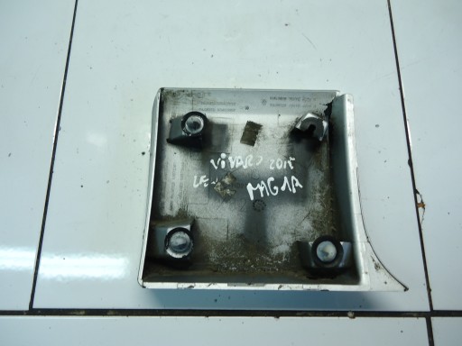 RENAULT TRAFIC III moulding SLUPKA left front 798194839R 768196228R 93867910