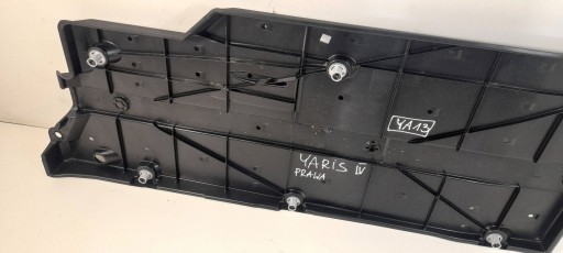Toyota Yaris IV XP210 cover chassis right 58165K0010 (YA13)