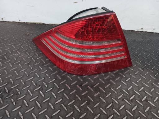 Фонарь задний левый mercedes w220 лифт a2208200764 eu