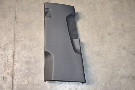 IDEALNA cover SLUPKA B left NAPPA ALCANTARA LAMBORGHINI URUS 1