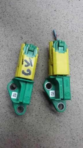 Датчик удару vw golf v+ 1k0909606