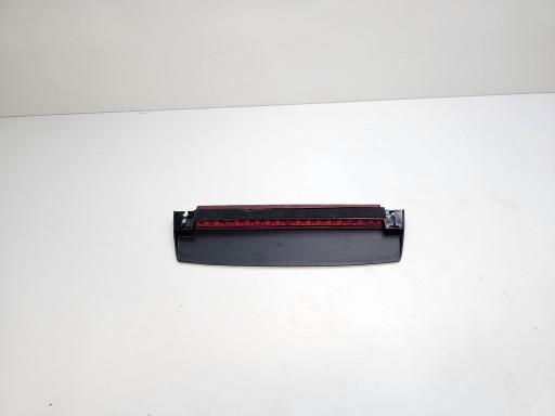 light STOP TRZECIE AUDI A4 B9 sedan 8W5945097