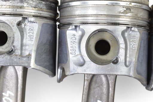 piston connecting rod VOLVO FORD PEUGEOT CITROEN 2.0d TDCI HDI D4204T RHR G6DA