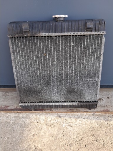 Kühler Wasserkühler MERCEDES W123 1235003803