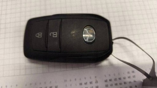 Clé + Boîte KLUCZYKA KOMPLET Mazda 2 2024R HYBRID B3H2K2R