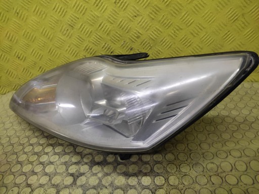 FORD FOCUS MK2 REFLEKTOR light left front 8M5113101AA