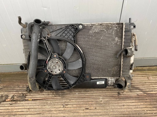 OPEL MERIVA A 1.7 CDTI OSSATURA radiatore VENTOLA Radiatore motore usato