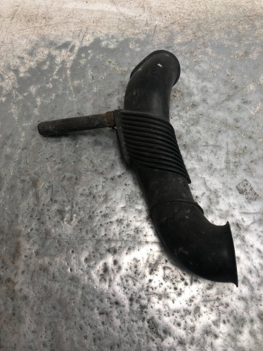 pipe air hose AUDI Q7 4L 7L6129609E