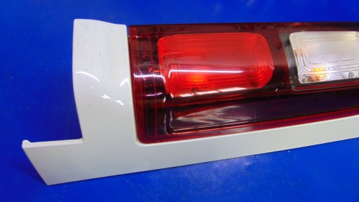 light cover right rear part RENAULT TRAFIC III LIFT VIVARO TALENTO 14-26R