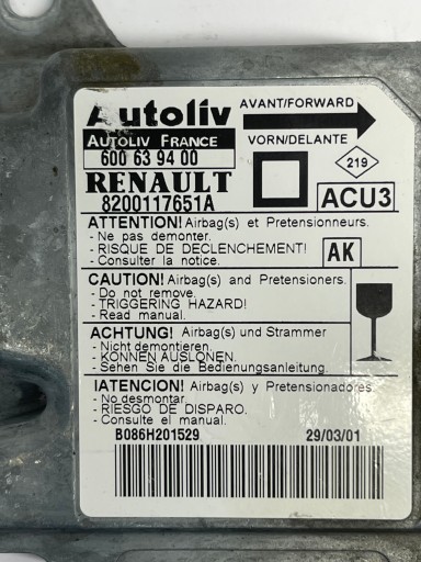 Sensor of the airbags airbag Renault OE 8200117651A
