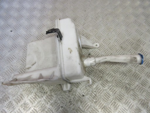 85310-05140 - Бачок омивача TOYOTA AVENSIS T27