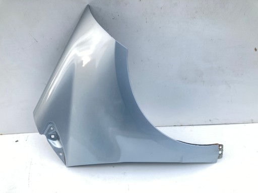 fender right front Mercedes A W169 761 04-08r.