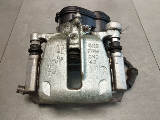 Audi A7 4G 2016 3.0 TDI caliper left rear part 4G5AE
