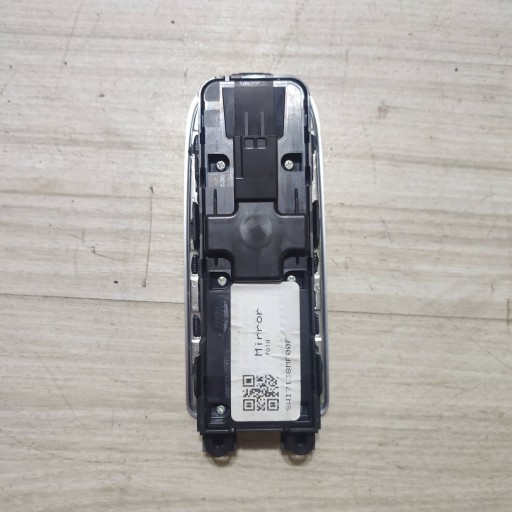 Fensterschalter vorne Seite links Jaguar F-Pace SW17138MF00F