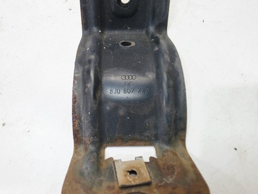 bracket covers of a bumper left or right rear part 8J0807773