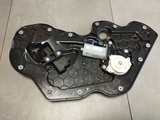 Audi A8 S8 D4 4H DOCIAG mini motor door right rear part 4F0837060