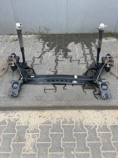 Vw golf viii с балочной подвеской заднего моста