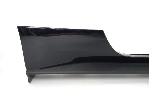 Ford Mustang GT 5.0 2015+ moulding threshold right