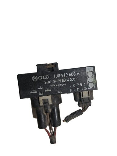 modul WENTYLATOROW VW POLO III 6N1 1.4 16V 1J0919506H