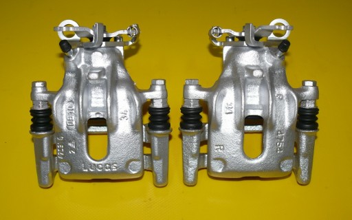 253/10mm - ЗАЖИМЫ ЛЕВЫЙ ПРАВЫЙ ЗАДНИЙ ДЛЯ FORD FOCUS И MK1 253/10 98-