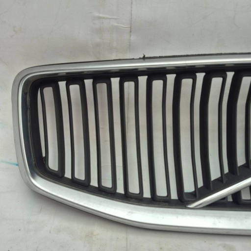 VOLVO V60 II 2 S60 III 3 18- Grill Grill des Kühlers 31479289