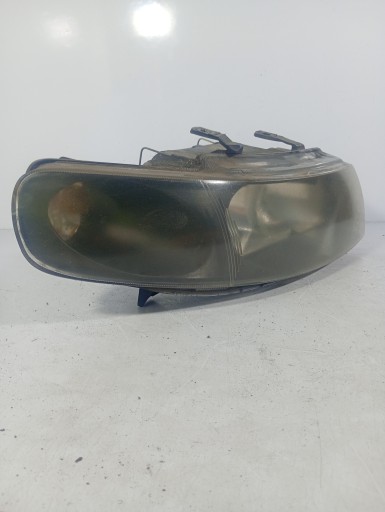 SEAT Toledo 2 II 98-05 REFLEKTOR right front front OE 67742701