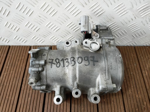 MITSUBISHI OUTLANDER III 16-20 2.4 PHEV compressor of the air conditioning 7813B097 OE