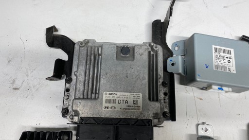 KIA OPTIMA IV 1.7 CRDI AUTOMAT running board STARTOWY control unit ignition module