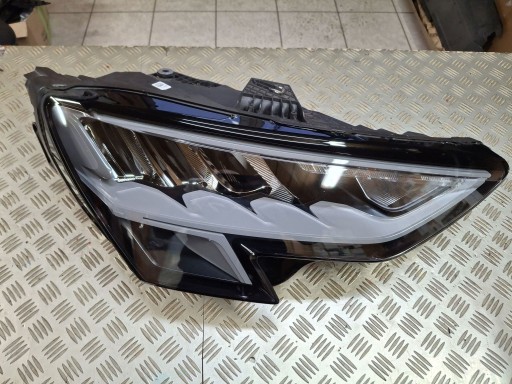 far desna prednja FULL LED AUDI A3 8Y0 2020R->