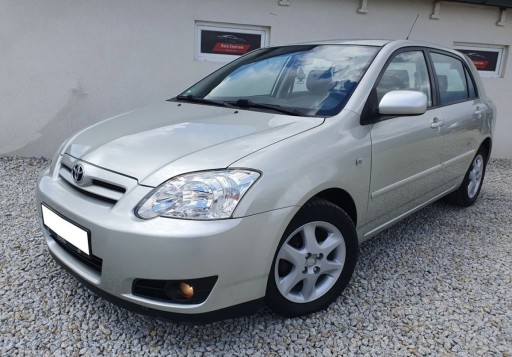 Toyota Corolla IX (E12) Sedan 1.6 i 16V 110KM 2006