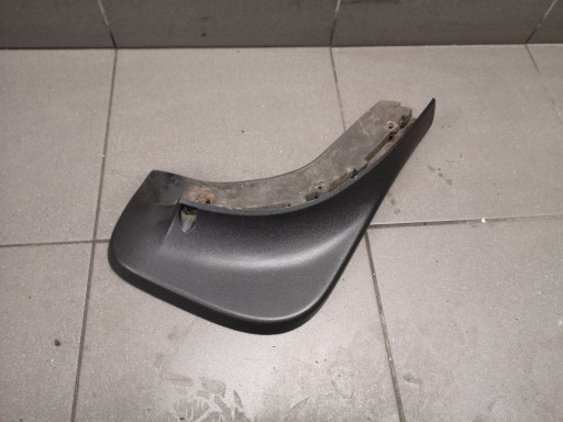 РІДИНА ЗАДНЯ ПРАВА VW TOUAREG 7L0075101