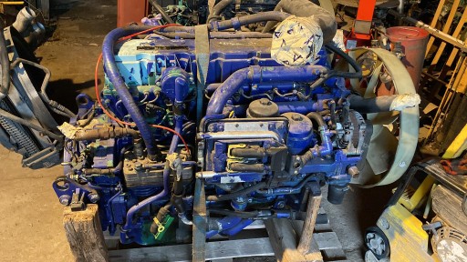 4352205 - Двигатель-DEUTZ, FENDT VARIO 924,927,930 TCD2013 LO64V