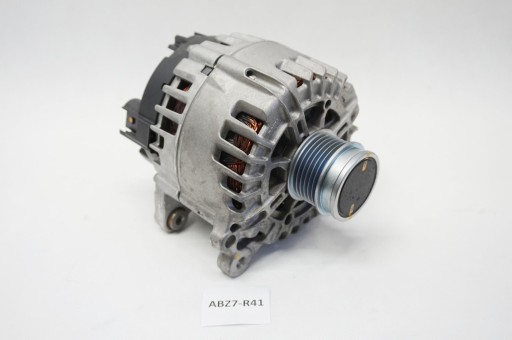 2740496B - Генератор ford tourneo connect iii 05e903026m