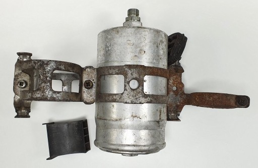 Топливный фильтр крепление MERCEDES W124