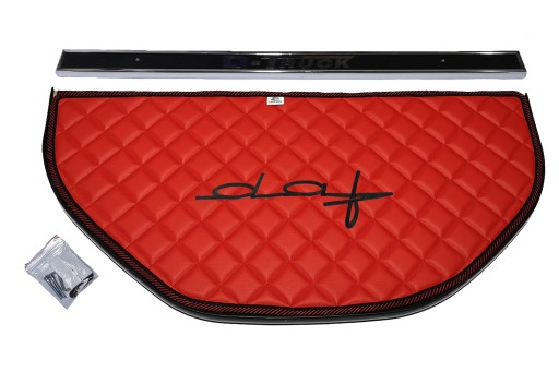 5904917050552 - ЦЕНТРАЛЬНАЯ СТЕГАНАЯ ПОЛКА С ВЫШИВКОЙ DAF XF XF106