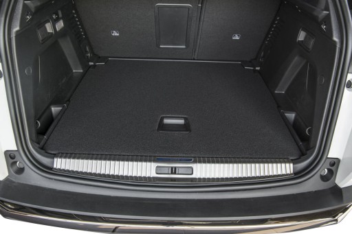 2000001116975 - ЗАЩИТНАЯ НАКЛАДКА ПОРОГА БАГАЖНИКА PEUGEOT 3008 2017+