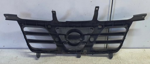 NISSAN X-TRAIL T30 01-03 Grille