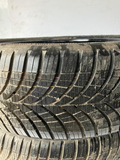 4 x Reifen GOODYEAR VECTOR 4 SEASONS 215 45 R20 22ROK