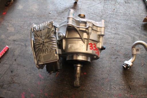 3356. REDUKTOR cambio ingranaggi AUDI 0CX409431F