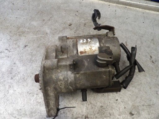 TOYOTA YARIS UND 1,4 LIFT ANLASSER STARTER 28100-33050 428000-0570