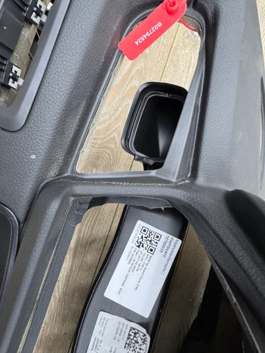 BMW 2 F45 F46 Console Original