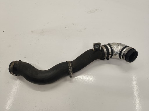 2.0CRDI - HYUNDAI IX35 ТРУБА ІНТЕРКУЛЕРА 2.0 CRDI