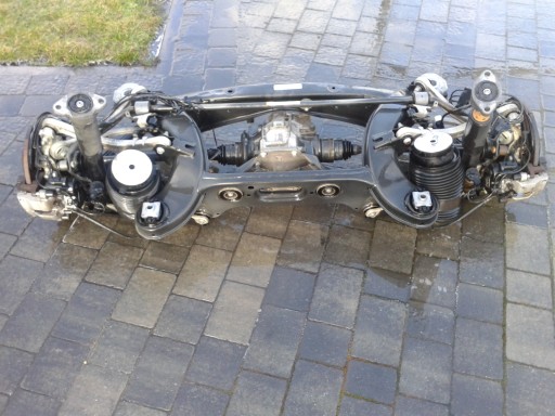 Підвіска бічна задня c class w205 4matic airmatic