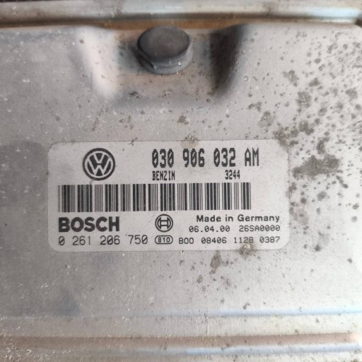 unité de commande électronique uce ordinateur moteur Volkswagen Polo III 6N 6N2 6NF 2000 1.0