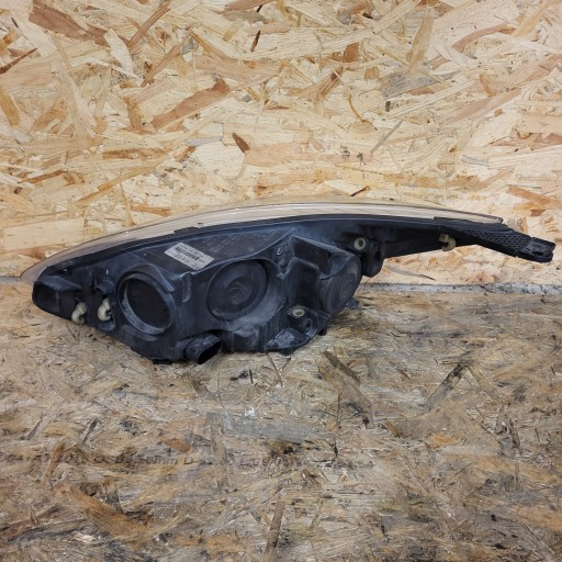 FORD FOCUS MK3 11-15R KOMBI HB light right right front