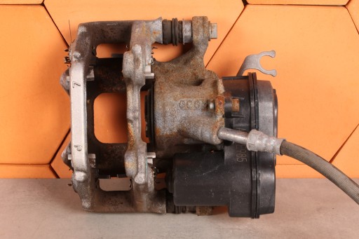 BMW F70 F74 X1 U11 X2 U10 caliper brake right rear 36/20/300 6891066
